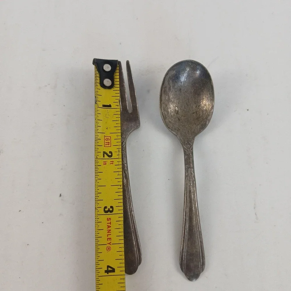 Oneida nursery silver